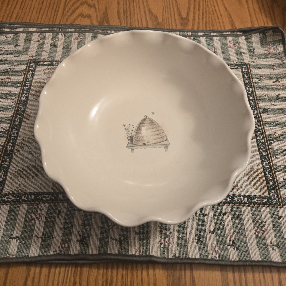 Pfaltzgraff Naturewood Fluted Serving Bowl 9 3/8"
